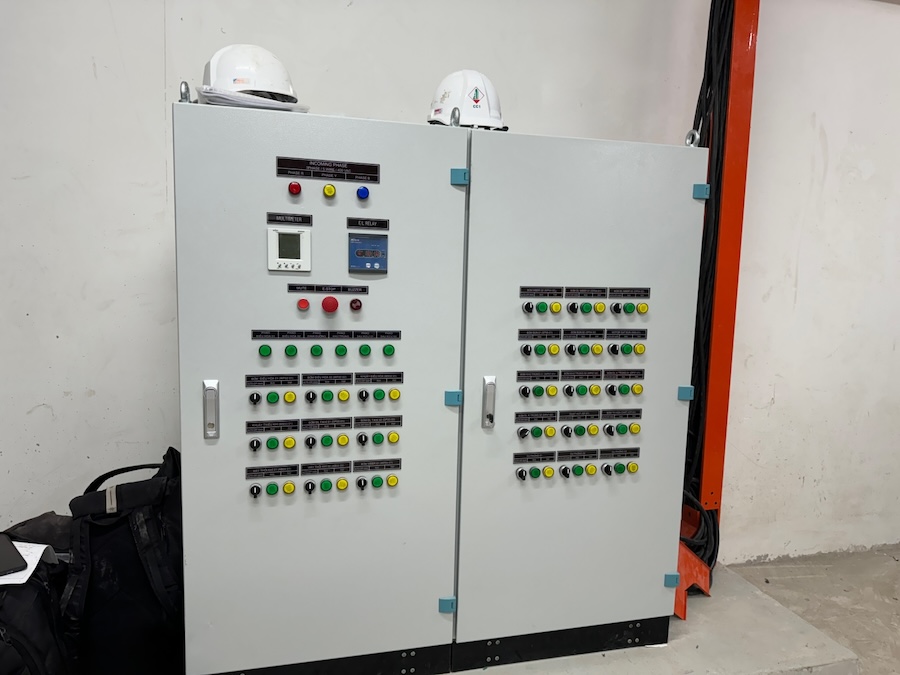 tu-dien-dieu-khien-he-thong-xu-ly-nuoc-thai-2